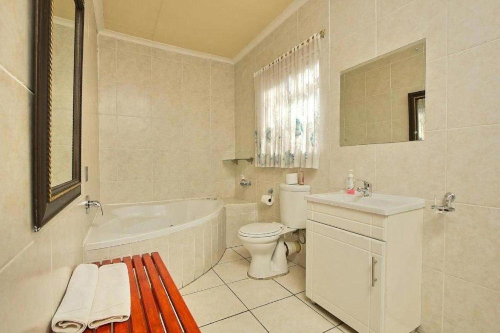African Elephant Guesthouse Germiston Buitenkant foto