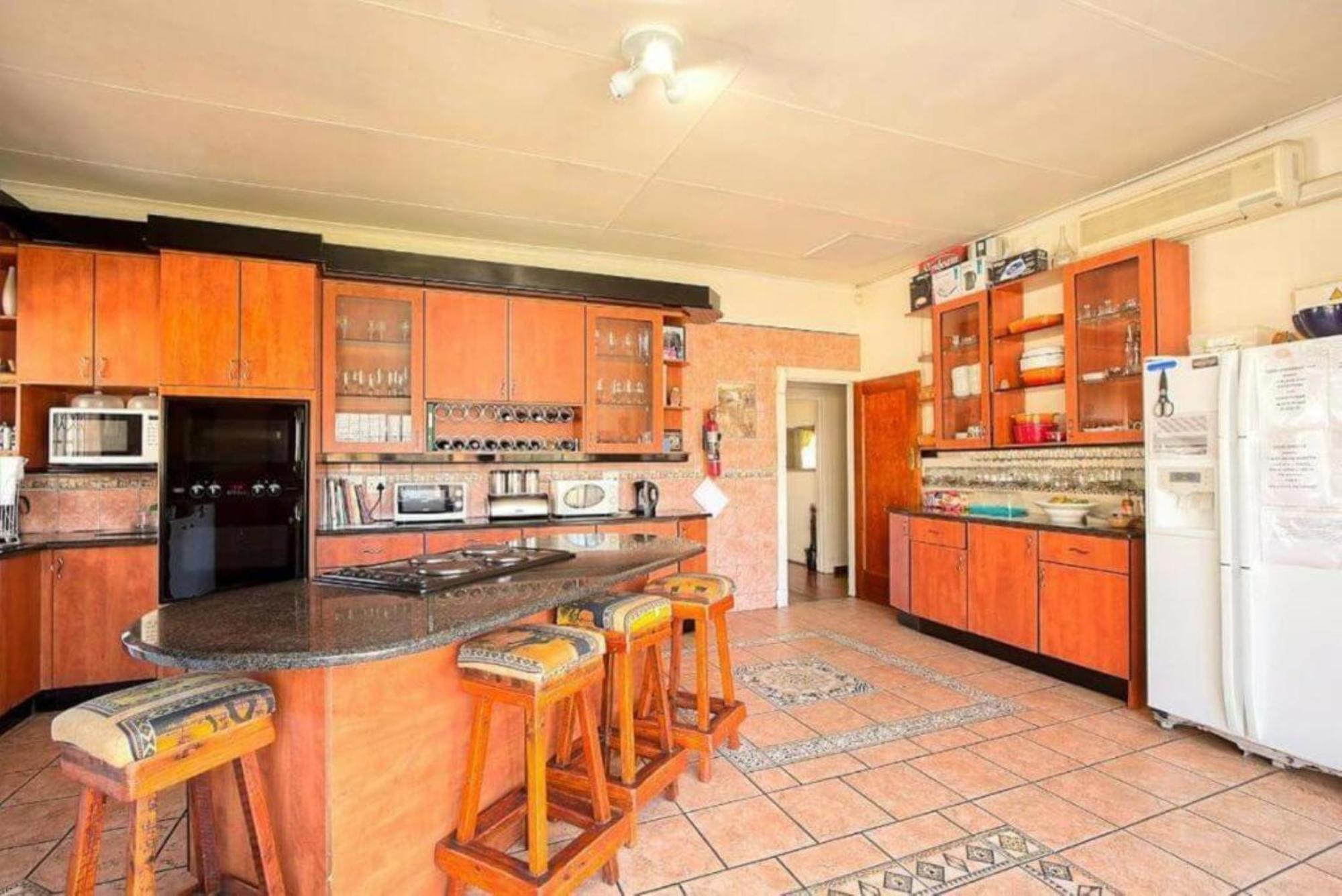 African Elephant Guesthouse Germiston Buitenkant foto